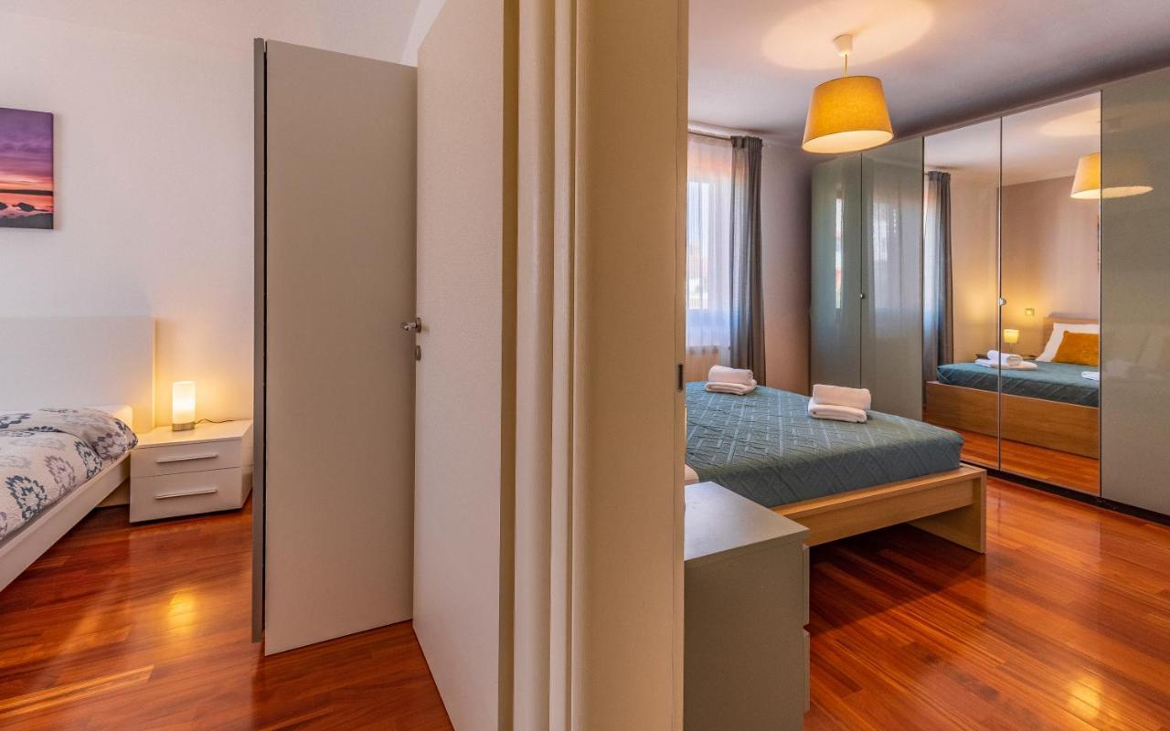 Apartment Green Pula, Family Friendly, Comfortable, Free Parking And Wifi المظهر الخارجي الصورة